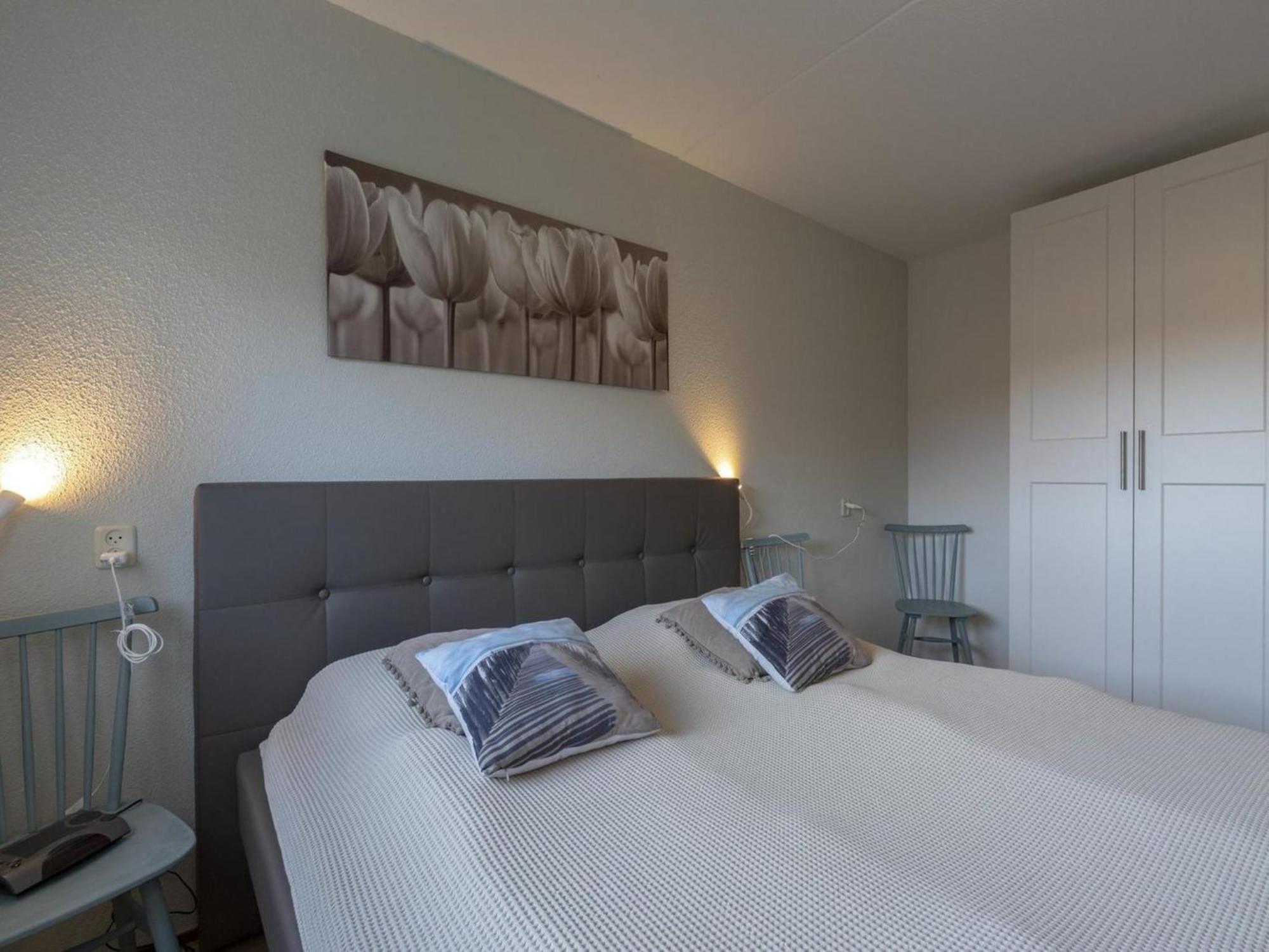 Fantastic Apartment By The Beach Julianadorp Exterior photo